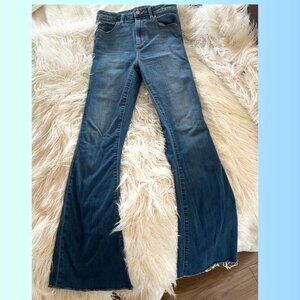 Articles of Society hi rise flare Jeans fits 29!